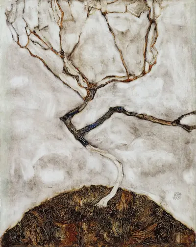 Kleiner Baum im Spätherbst