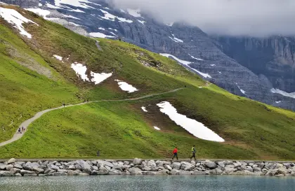 Schneeschmelze in den Alpen