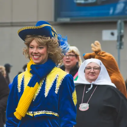 Tanzmarie im Straßenkarneval